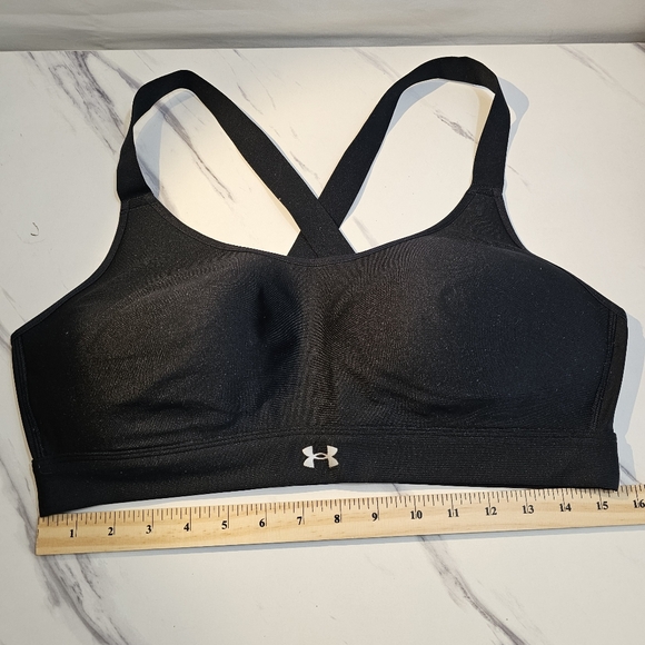 Under Armour Sports Black Bra Racer Back Adjustable Straps Style 1372559 Womens - Picture 4 of 12